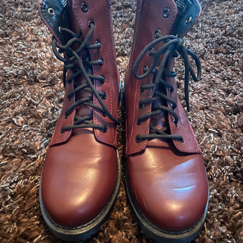 Maroon combat boots